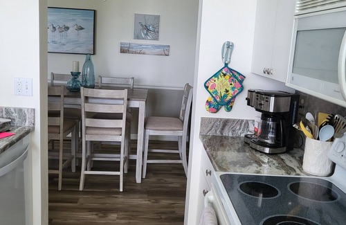 Heritage Palms Condo | Heritage Palms Country Club Condo - Golf Course & Lake Views. Ground floor.