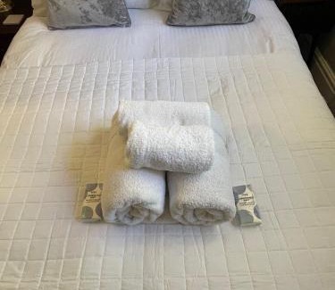Ironbridge House | Heritage View Guest House