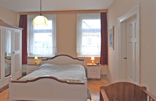 Treuen House | Heritage villa with home cinema, sauna