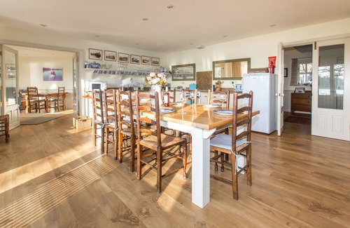 Thorpeness Apartment | Hermitage - sleeps 12 guests in 7 bedrooms