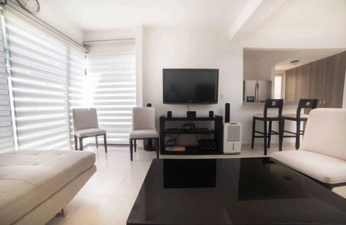 Playa del Carmen House | Hermosa Casa Familiar Cerca de la Playa