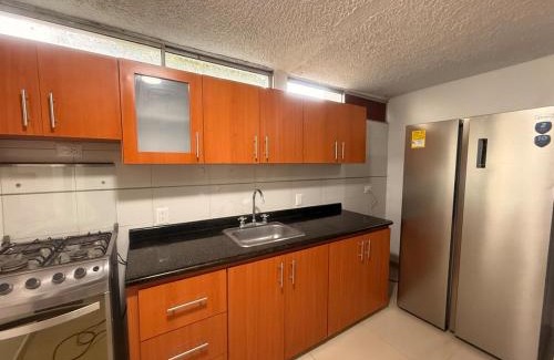 San Jose de Cucuta House | Hermosa habitación a una cuadra del Ventura Plaza 3