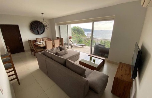 Olas Altas Apartment | HERMOSO DEPARTAMENTO DE LUJO EN MANZANILLO A PIE DE PLAYA EN PONTO HORIZONTE MANZANILLO. PARA HASTA 8 PERSONAS, DE LO MEJOR DE MANZANILLO. HERMOSA VISTA AL MAR