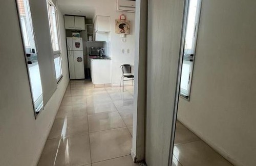 Parque Patricios Apartment | Hermoso monoambiente en edificio de categoría.