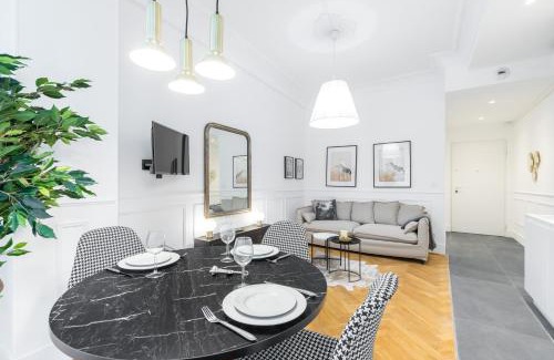 Thiers Apartment | HEROLD Balcon