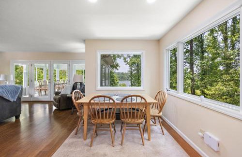 Wilkesboro House | Heron Hideaway