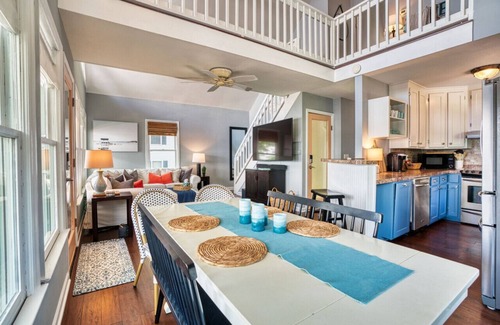 Prosperity House | Heron's Hideaway on Lake Murray