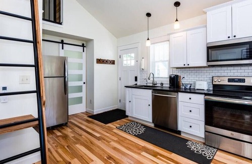 Paw Paw Lake Cottage | Heron's Nest I Paw Paw Lake Cottages I Huron #1