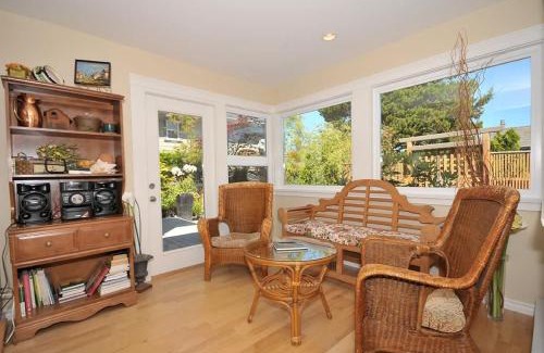 Sidney House | Heron View Cottage