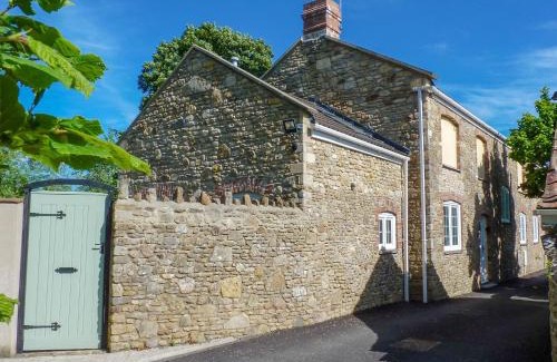 Frome House | Herons Weir