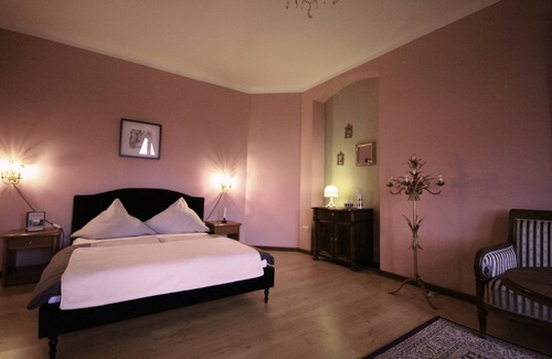 Behren-Luebchin Other | Herrenhaus Viecheln, Turmzimmer " Ruth"