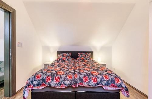 Herselt House | Herselt Garden Shed Retreat, cleaning included