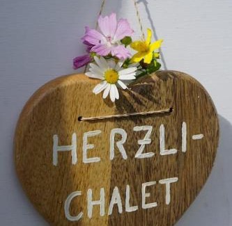 Sevelen Ski Chalet | HERZLI-CHALET über dem Rheintal mit Schlossblick