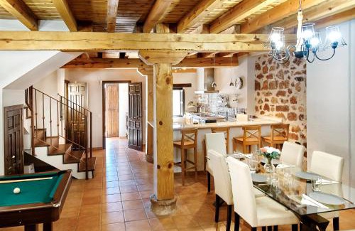 Ayllon House | HESTIA VuT