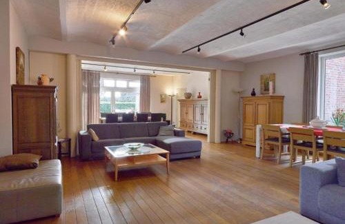 Eikot House | Het Bloesemklooster relais