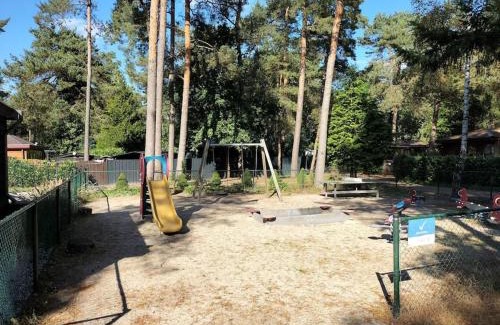 Municipality of Elburg Ski Chalet | Het Vijverhuisje