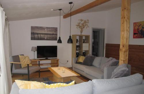 Tating House | HeverHus