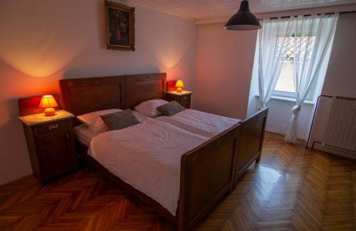 Ajdovscina Apartment | Hiša Margarita