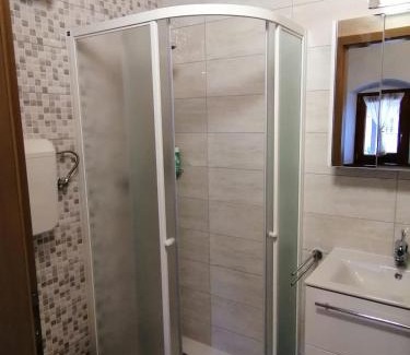 Kobarid Apartment | Hiša pod Gradičem