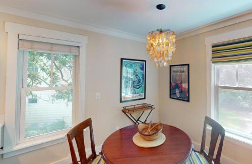 Olde Town Hotel | Hickory Trace Carriage Studio