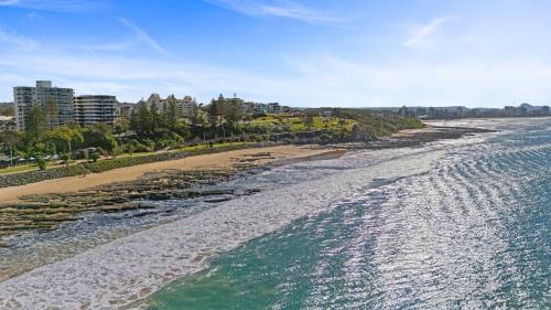 Mooloolaba House | Hidden Gem 200m to Mooloolaba Beach