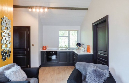 Lettermacaward Cottage | HIDDEN GEM CABIN, with a garden in Lettermacaward, County Donegal
