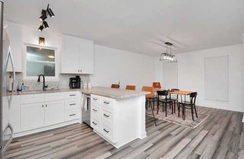 Houston Heights House | Hidden GEM in Houston Heights - entire home with all of the amenities you need!