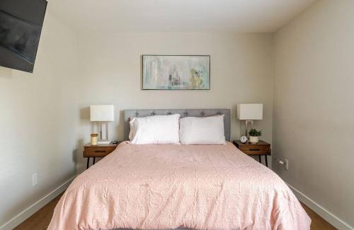 Bryn Mawr-Skyway House | Hidden Gem in Seattle