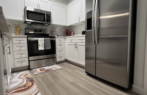 Spring Apartment | Hidden Gem in Spring, TX/Free Parking/Trail/Traveling Professionals Welcome