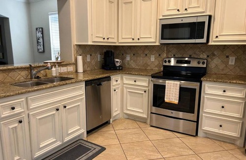 Tomball House | Hidden Gem in Tomball