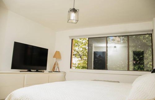Las Lomas I Apartment | Hidden Gem of Poblado! Location & Tranquillity Top