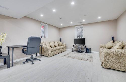 Halton Regional Municipality Apartment | Hidden Gem: Spacious Basement