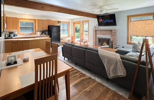Ludlow House | Hidden Kingdom — Ski Retreat Near Okemo, Killington & Echo Lake
