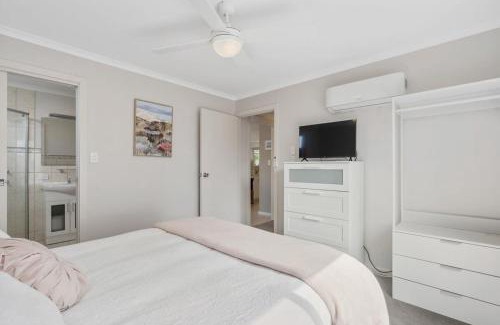 Middleton House | Hidden Little Gem - Township - Luxury - Linen Included
