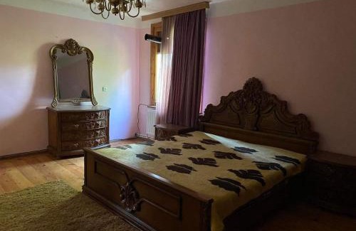 Akhaltsikhe Hotel | Hidden Paradise