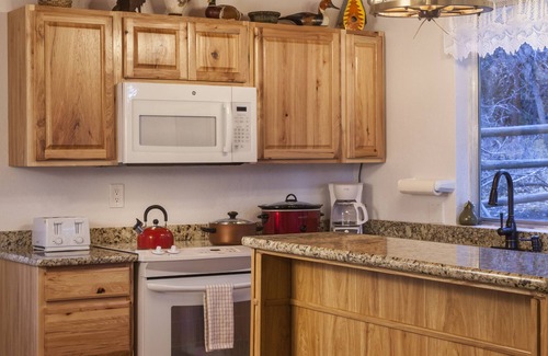 Pine Valley House | Hidden Pines Secluded Cabin on 3 Acres With Creek No Pets