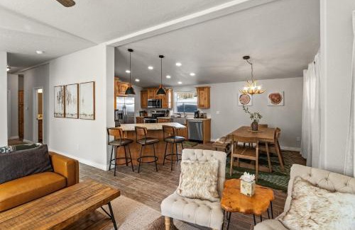 Lazy Acres House | Hidden Pines