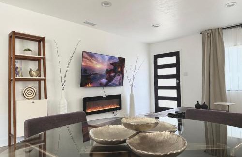 North Redondo House | Hidden South Bay Gem near Manhattan and Redondo Beach
