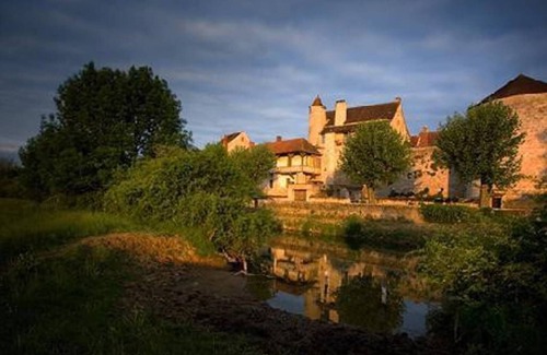 Noyers-sur-Serein House | Hidden Tower - Historic Heart Noyers