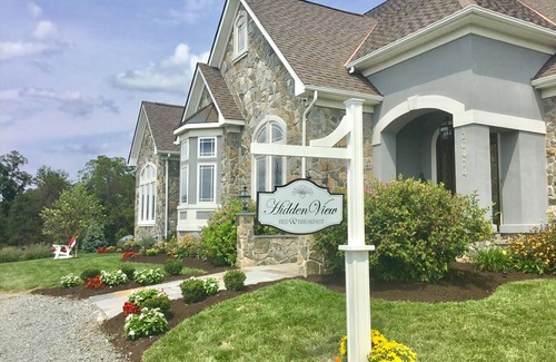 Hillsboro House | Hidden View - Rent the Inn (5 Rooms, 6 bathrooms, 10 Guests)
