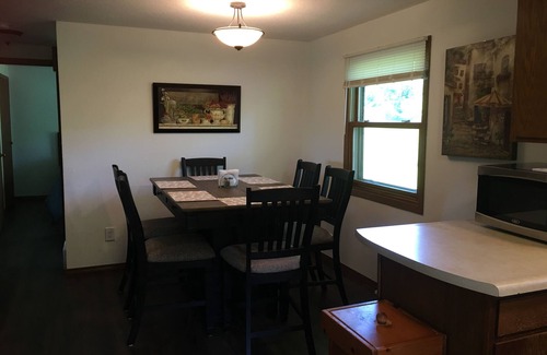 Columbia House | HIDE AWAY RETREAT - RATHBUN LAKE IS 300+/- YARDS AWAY. FISH, HUNT, RELAX.