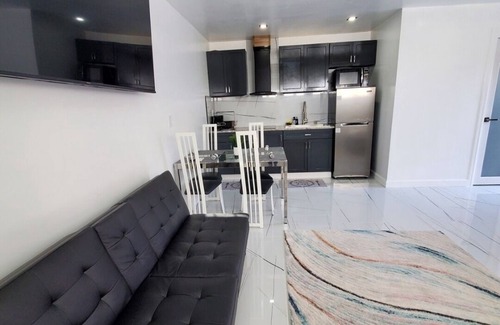 Largo Apartment | Hideaway Haven: Cozy studio with WiFi, AC in charming Largo