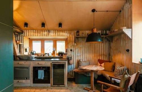Bissee Apartment | Hideaway - Luxuriöses Privates SPA & Heimkino