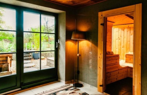 Bissee Apartment | Hideaway - Luxuriöses Privates SPA & Heimkino