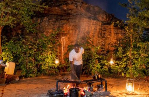 Hwange Cabin | Hideaways Bumbusi Wilderness Camp, Hwange
