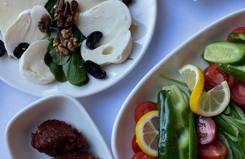 Duzce RV Rental | Hideout Village