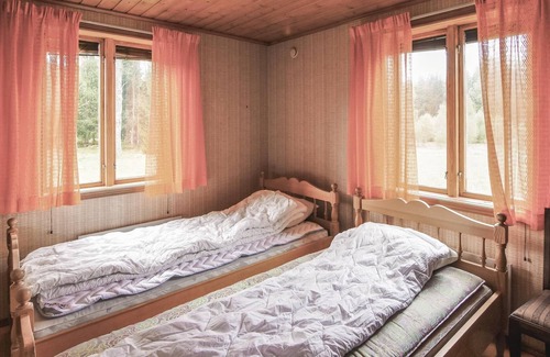 Sjotofta House | High and secluded cottage in Sjötofta.