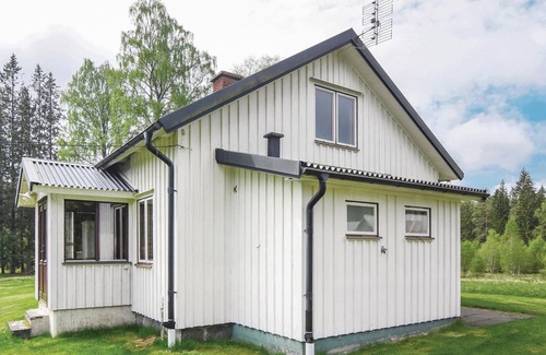 Sjotofta House | High and secluded cottage in Sjötofta.