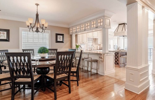 East Queen Anne House | High-End City Home w/ A L L the amenities!