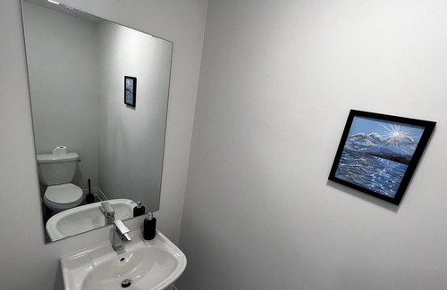 Aurora House | High End Home in Heart Of Newmarket